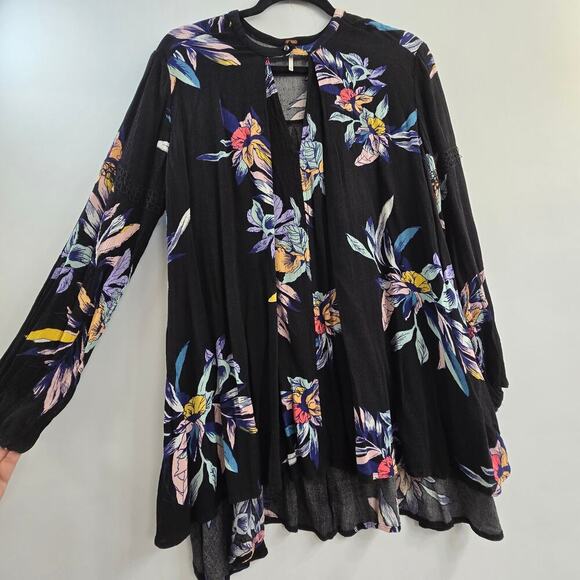 Free People Black Floral Boho Tunic Top Sz S Hippie, Artsy Oversized Flowy Y2K - Picture 2 of 8